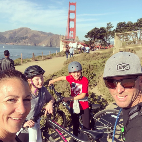 Get to know your Posher! - Picture 2 of 16